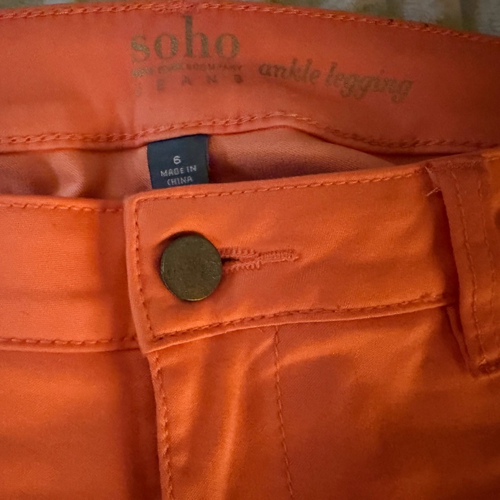 Women’s NY&Co Bright Orange Pants - Picture 3 of 3